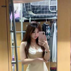 白云极品微胖36D女神 - 莹莹