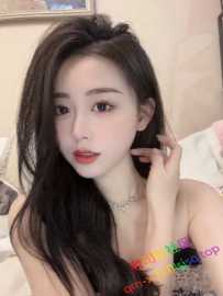    海珠高颜值美女允儿